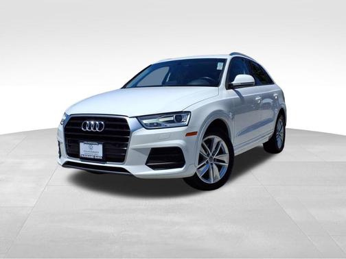 2017 Audi Q3 2.0T Premium