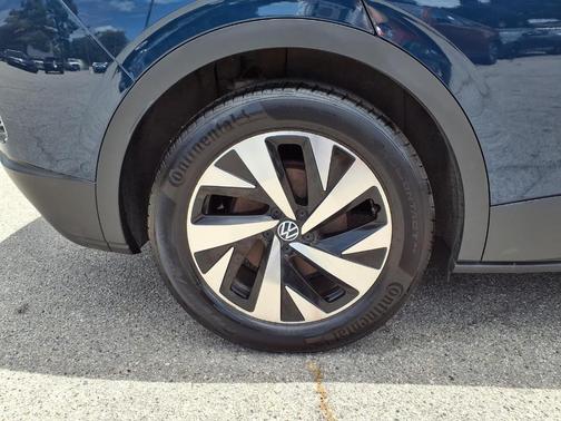 Tourmaline Blue Metallic 2023 Volkswagen ID.4 Pro