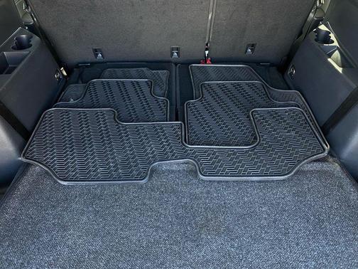 2022 Volkswagen Atlas 3.6L SE w/Technology