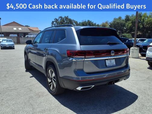 2025 Volkswagen Atlas 2.0T SE