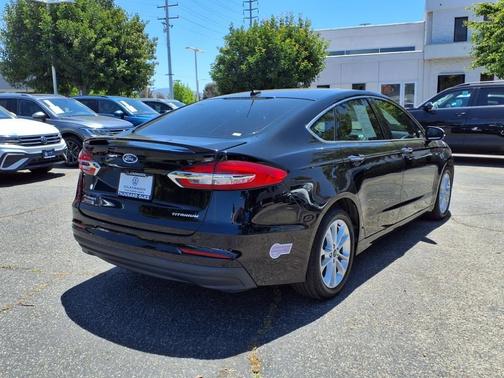 2019 Ford Fusion Energi Titanium