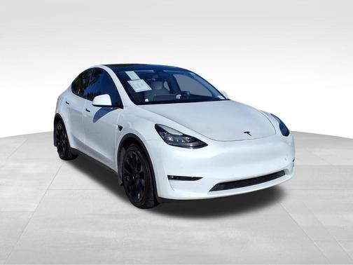 2022 Tesla Model Y Long Range