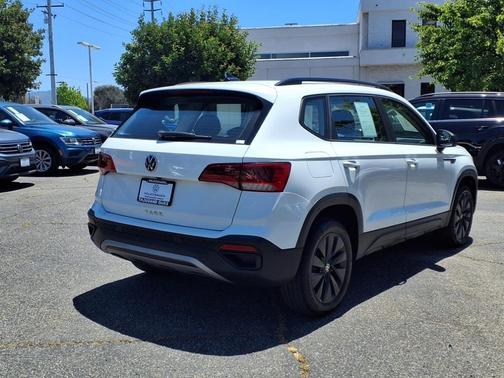 2022 Volkswagen Taos 1.5T S