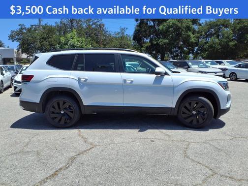 Opal White Pearl 2026 Volkswagen Atlas 2.0T SE W/TECHNOLOGY