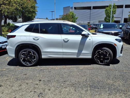Opal White 2026 Volkswagen Tiguan 2.0T SEL R-Line