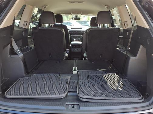 2021 Volkswagen Atlas 3.6 V6 SE w/ Technology