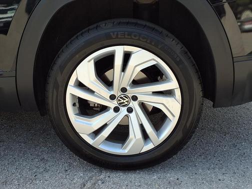 2021 Volkswagen Atlas 3.6 V6 SE w/ Technology