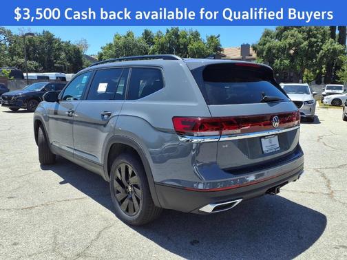 Pure Gray 2026 Volkswagen Atlas 2.0T SE W/TECHNOLOGY