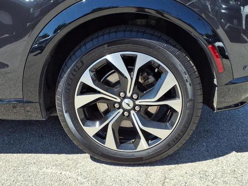 2022 Ford Mustang Mach-E Premium