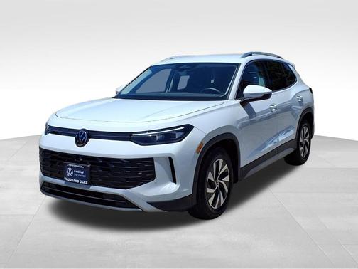 Pure White 2026 Volkswagen Tiguan 2.0T S