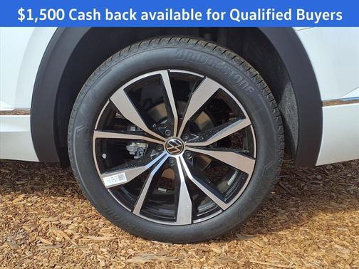 2026 Volkswagen Atlas 2.0T SEL Premium R-Line