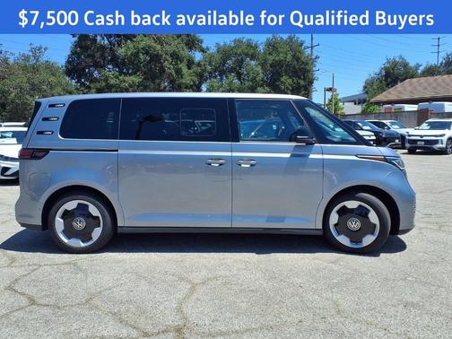 Metro Silver 2025 Volkswagen ID. Buzz Pro S