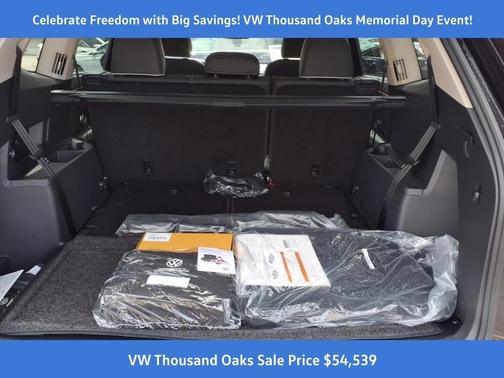 2025 Volkswagen Atlas 2.0T SEL Premium R-Line