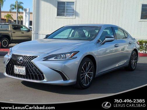 2024 Lexus ES 300h Base