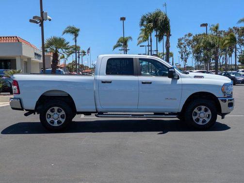 Bright White Clearcoat 2024 RAM 2500 Big Horn