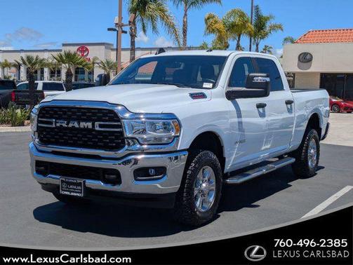 Bright White Clearcoat 2024 RAM 2500 Big Horn