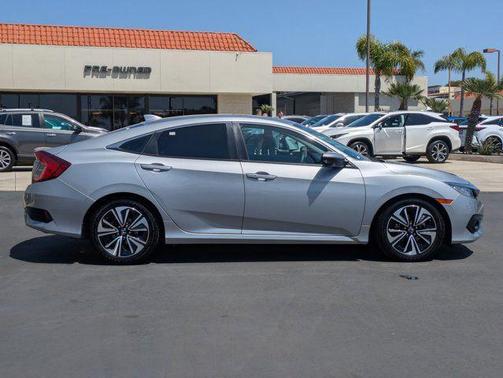 Lunar Silver Metallic 2016 Honda Civic EX-T
