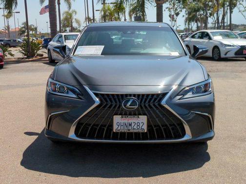 2024 Lexus ES 300h Base