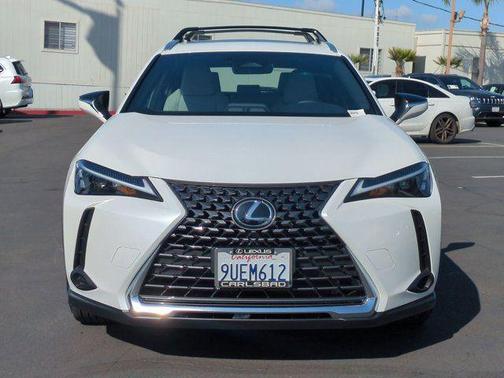 2025 Lexus UX 300h Base