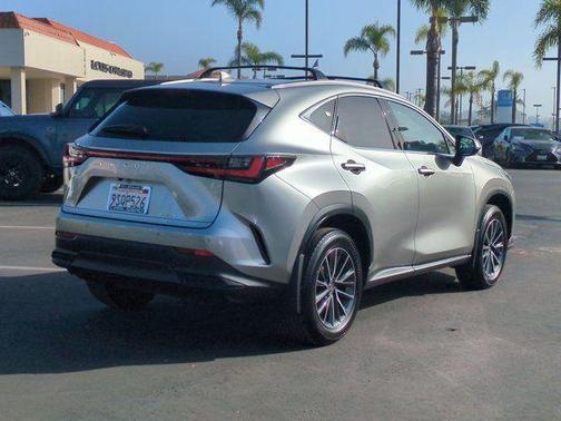 2025 Lexus NX 350h Premium
