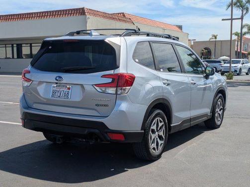 2020 Subaru Forester Premium