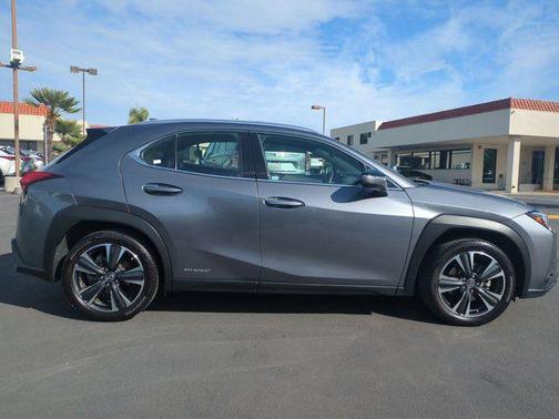 2020 Lexus UX 250h Base