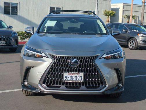2025 Lexus NX 350h Premium