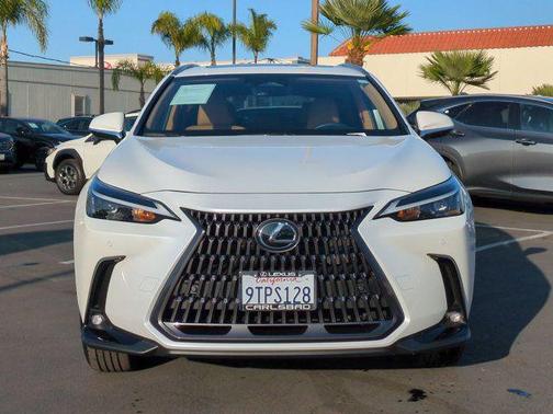 2025 Lexus NX 350h Premium