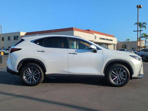 2025 Lexus NX 350h Premium