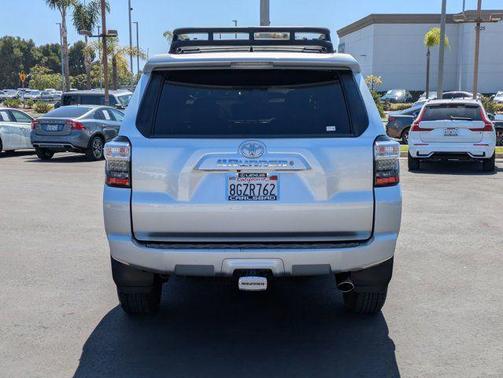 Classic Silver Metallic 2019 Toyota 4Runner SR5