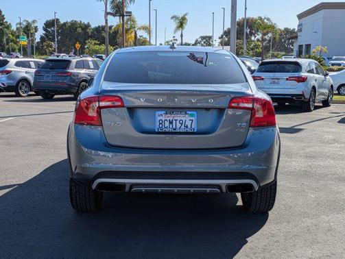 Osmium Grey Metallic 2017 Volvo S60 Cross Country T5