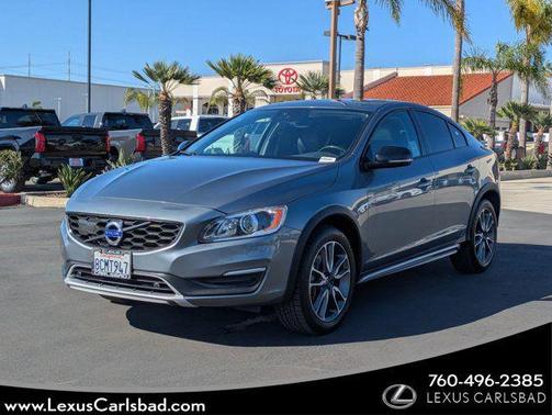 Osmium Grey Metallic 2017 Volvo S60 Cross Country T5