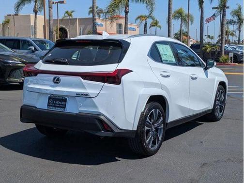 Ultra White 2026 Lexus UX 300h Premium