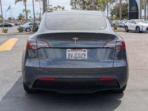 Midnight Silver Metallic 2021 Tesla Model Y Long Range