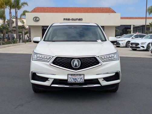 White Diamond Pearl 2017 Acura MDX 3.5L w/Technology Package