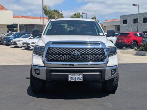 Super White 2019 Toyota Tundra SR5