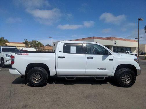 Super White 2019 Toyota Tundra SR5