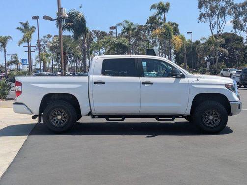 Super White 2019 Toyota Tundra SR5