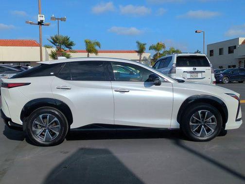 2023 Lexus RZ 450e 450e Premium