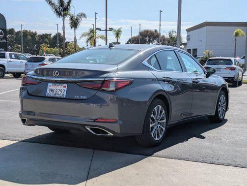 Cloudburst Gray 2024 Lexus ES 350 Base