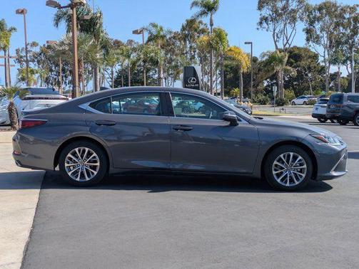 Cloudburst Gray 2024 Lexus ES 350 Base