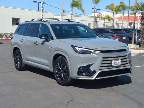 2025 Lexus TX 500h F SPORT Premium