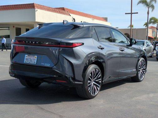 2023 Lexus RZ 450e 450e Luxury