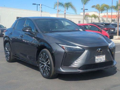 2023 Lexus RZ 450e 450e Luxury