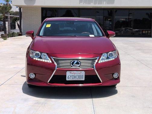 Matador Red Mica 2013 Lexus ES 300h Base