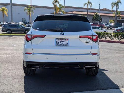 Platinum White Pearl 2022 Acura MDX Technology Package