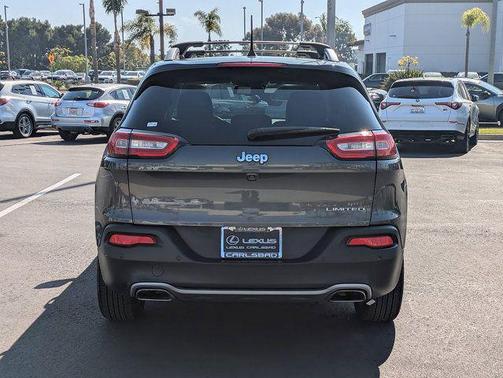 Granite Crystal Metallic Clearcoat 2017 Jeep Cherokee Limited