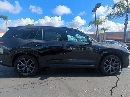 2026 Lexus TX 500h F SPORT Premium