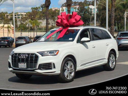 Carrara White 2023 Audi Q7 55 Premium Plus