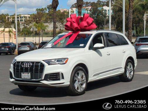 Carrara White 2023 Audi Q7 55 Premium Plus
